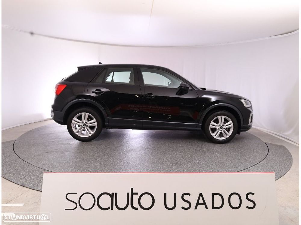 Audi Q2 30 TFSI Advanced — fotografia 6