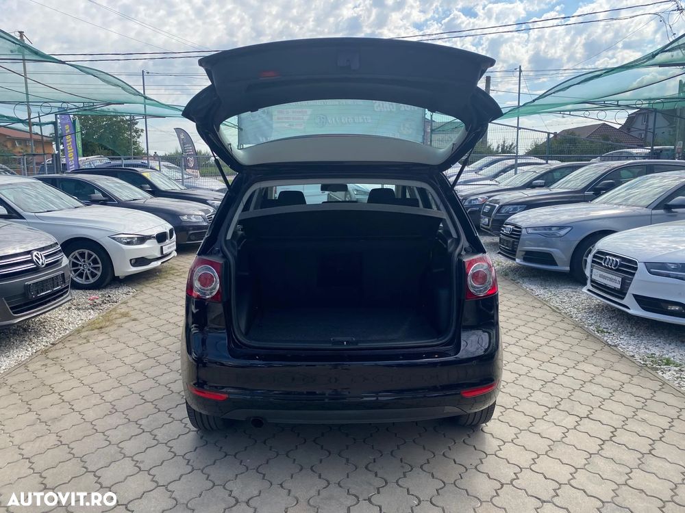 Volkswagen Golf Plus - 13