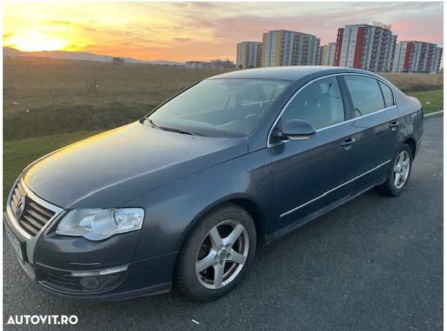 Volkswagen Passat Variant 2.0 TDI Highline - 11