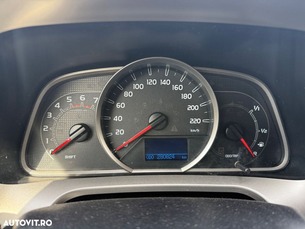 Toyota RAV4 2.0 D-4D 2WD Comfort - 14