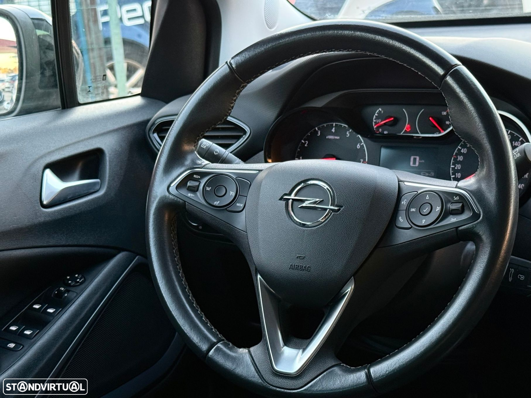 Opel Crossland 1.5 D Elegance - 10