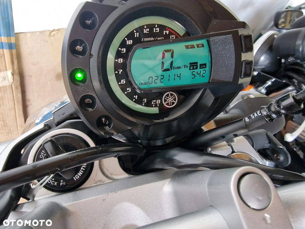 Yamaha FZ6 - 3