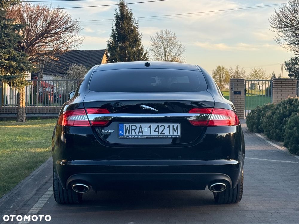 Jaguar XF - 7