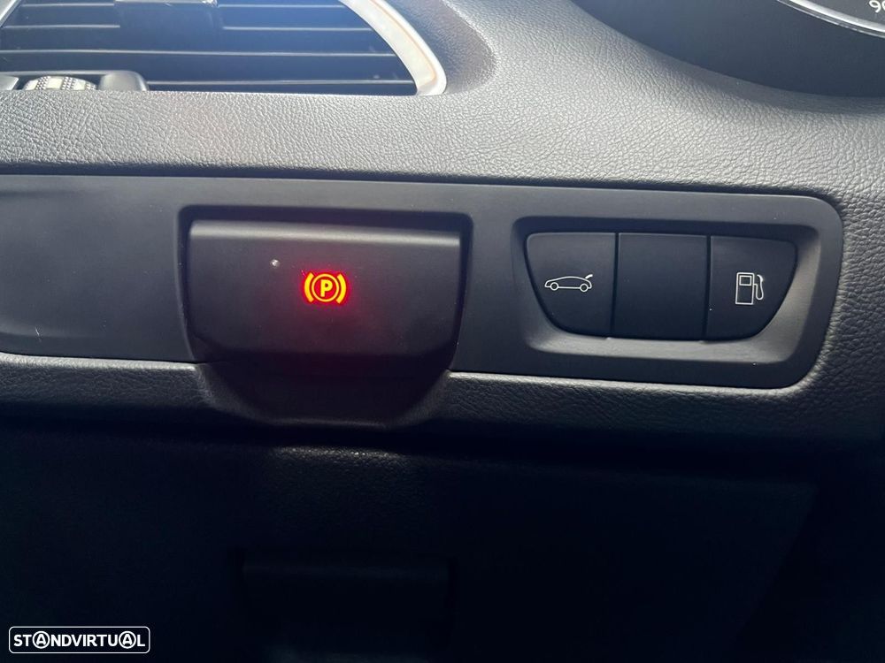 Peugeot 508 RXH 2.0 HDi Hybrid4 2-Tronic - 41