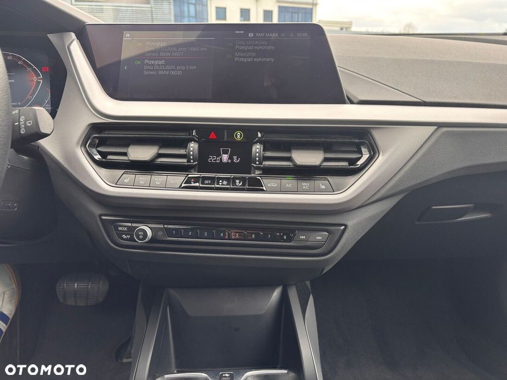 BMW Seria 1 118i Advantage - 24