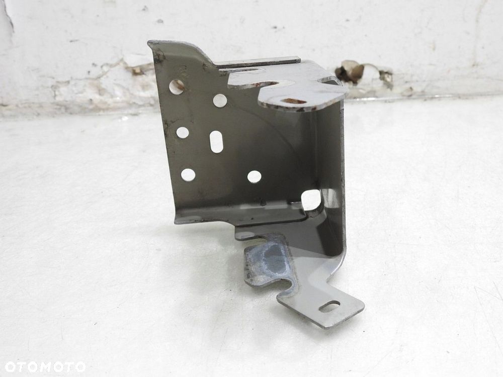 UCHWYT MOCOWANIE PASA PRZEDNIEGO LEWY PEUGEOT 407 - 5