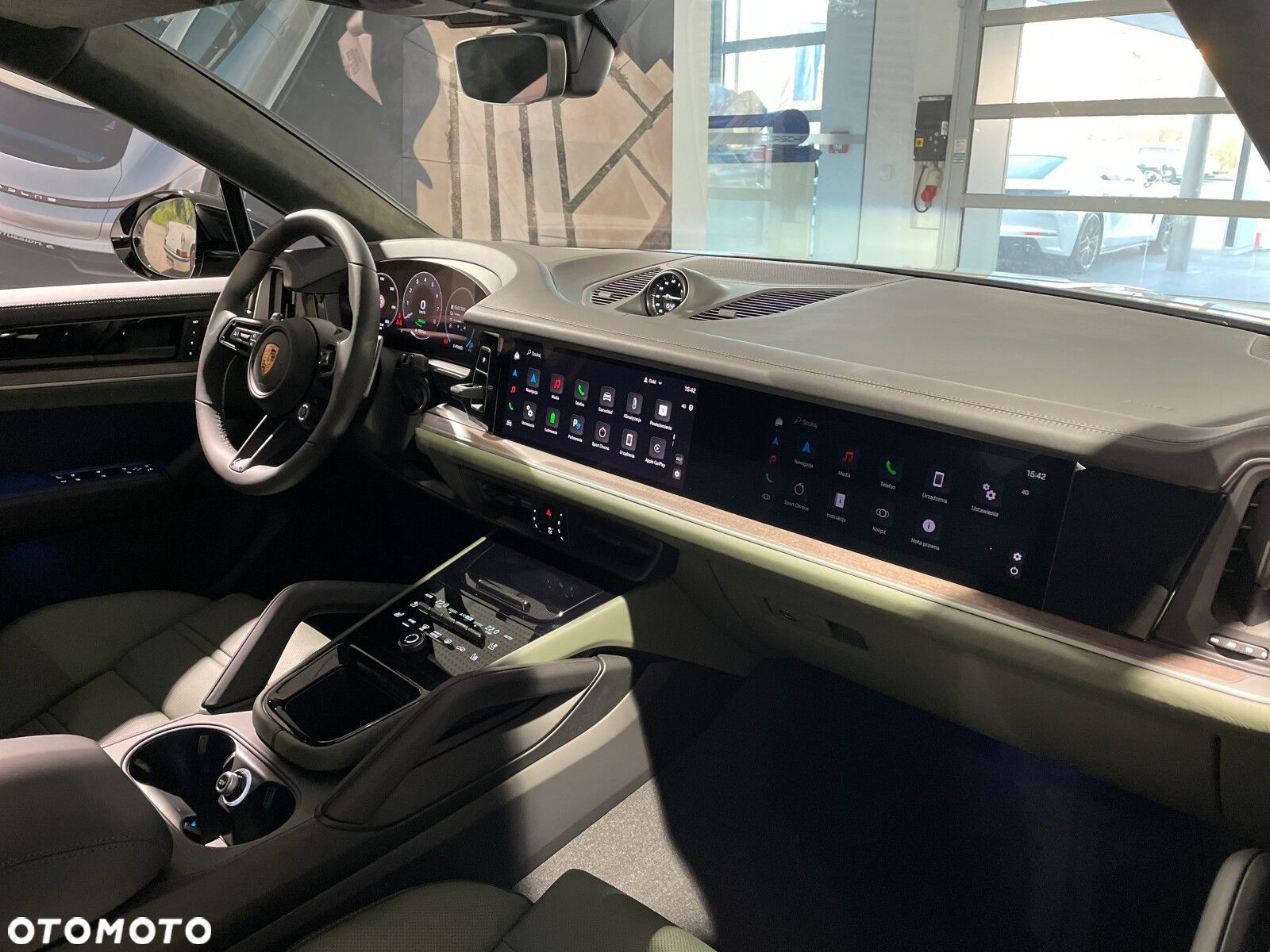 Porsche Cayenne - 23