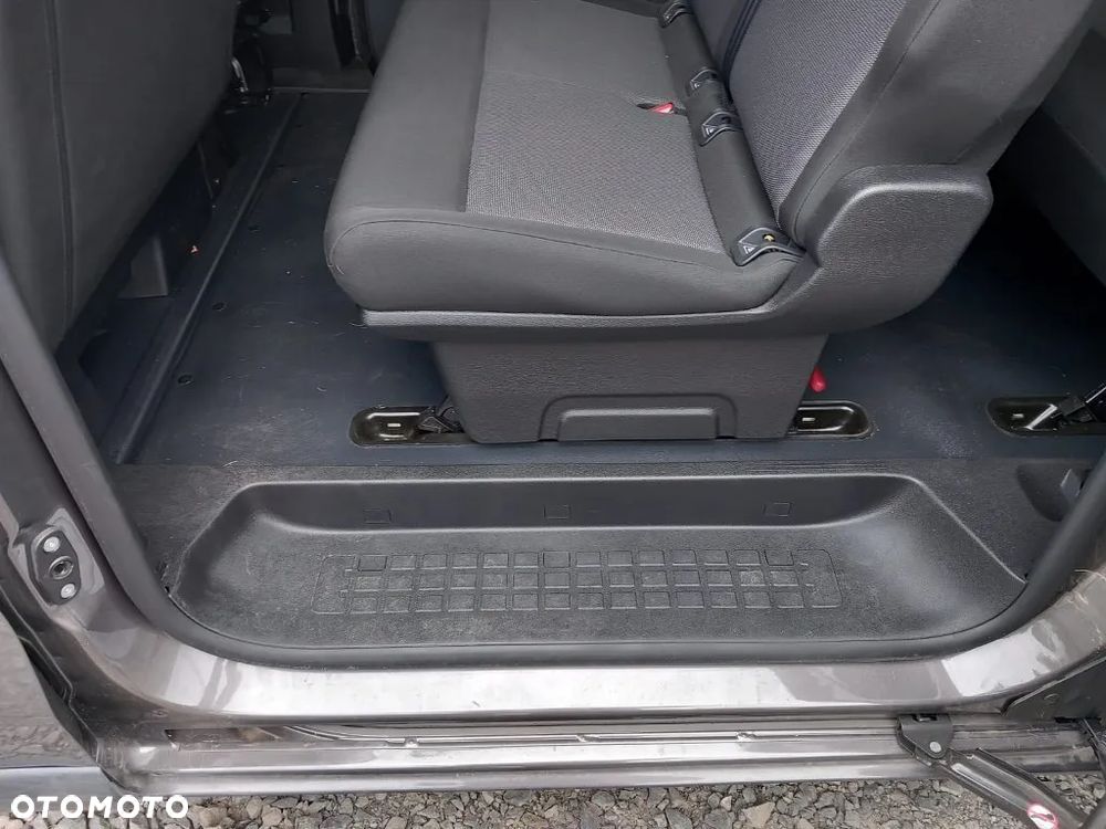 kanapa 3-osobowa boczki podsufitka kompletne wnętrze tył scudo expert iii vivaro c long 2016-2025 - 12