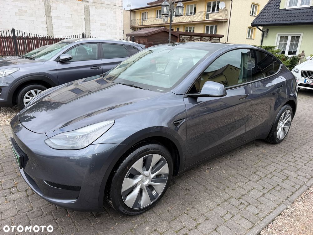 Tesla Model Y RWD - 21