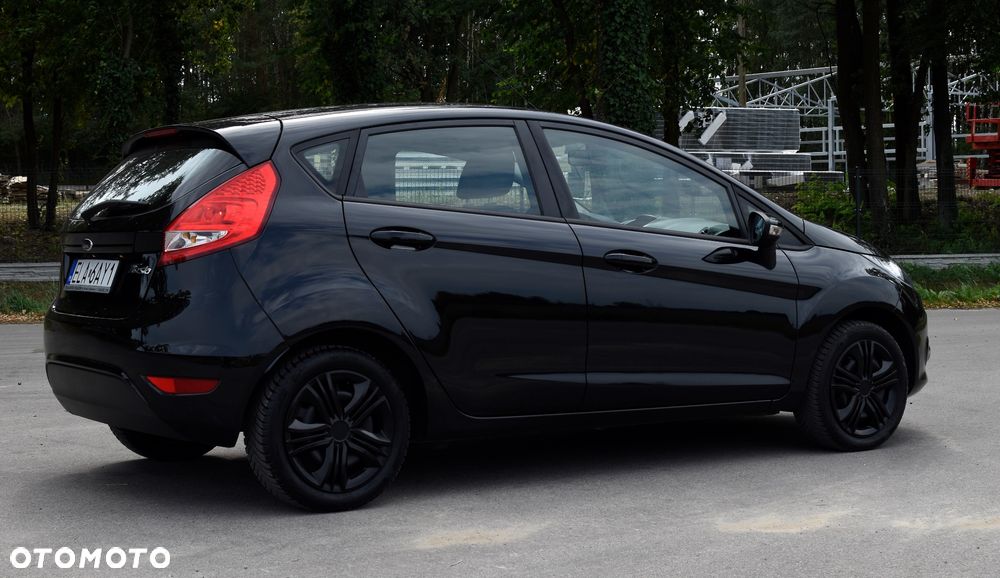 Ford Fiesta 1.25 SYNC Edition - 21