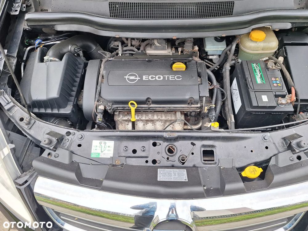 Opel Zafira 1.8 Family - 22