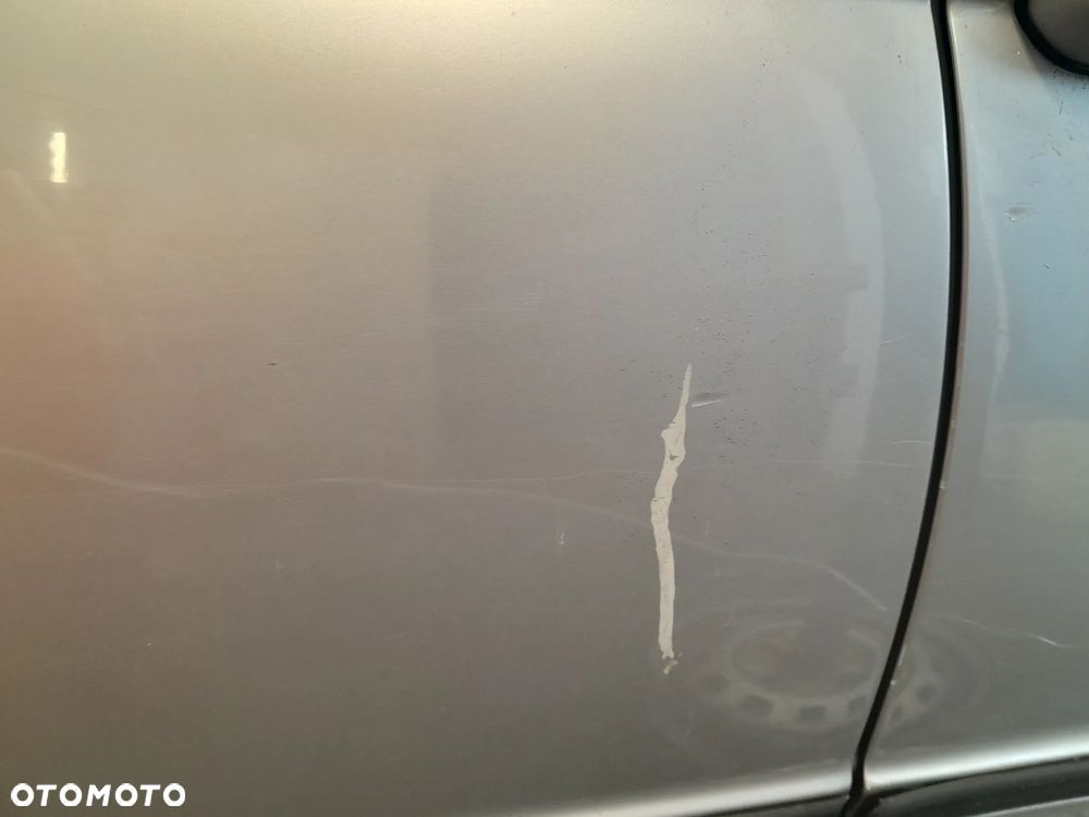 BMW E46 DRZWI PRAWE TYLNE PRAWY TYŁ SEDAN KOLOR: 354 - 5