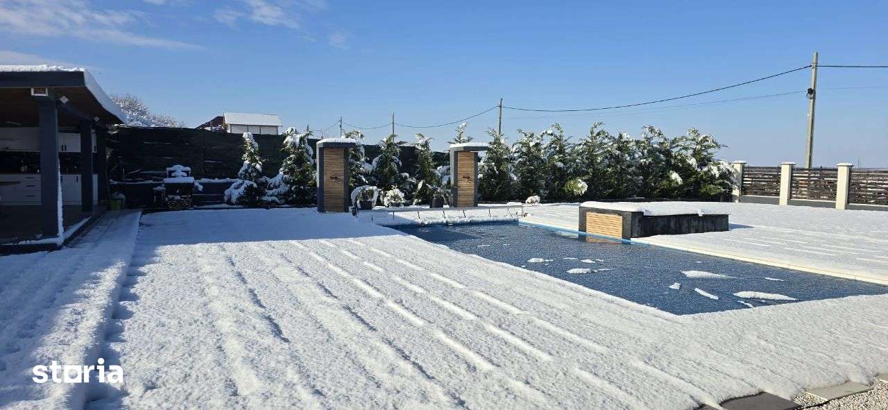 Închiriez în regim hotelier vila de lux în Cihei - Imagine principală: 2/20