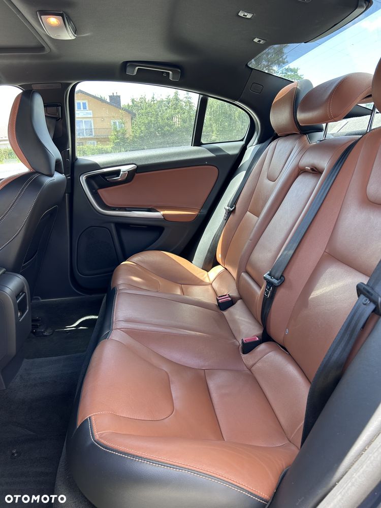 Volvo S60 - 12
