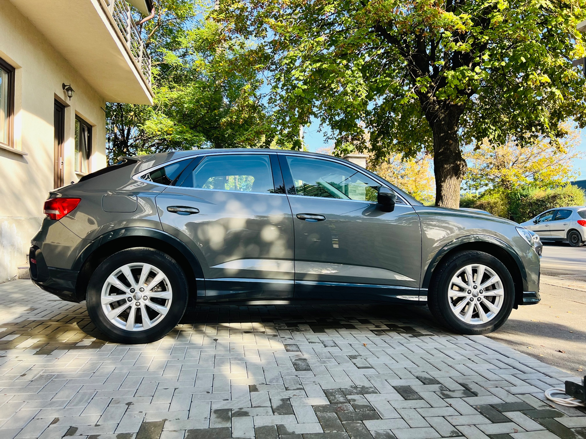 Audi Q3 2.0 40 TDI S tronic quattro Advanced - 5