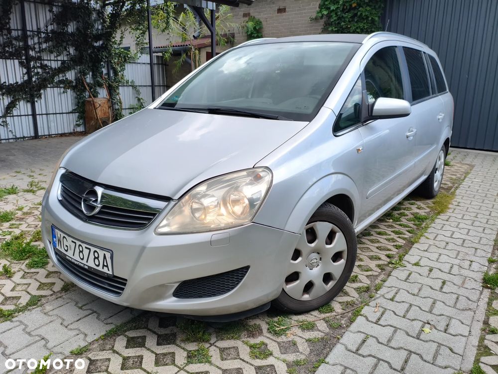 Opel Zafira - 4
