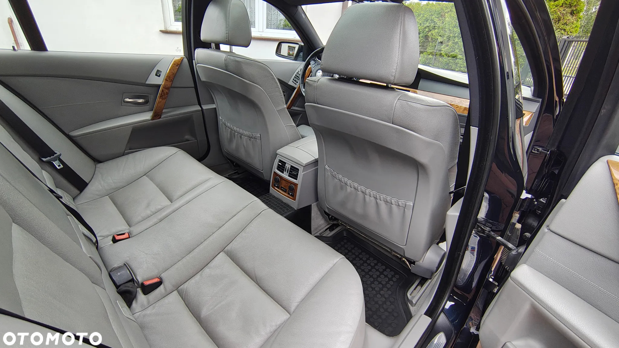 BMW Seria 5 530xd Touring - 17