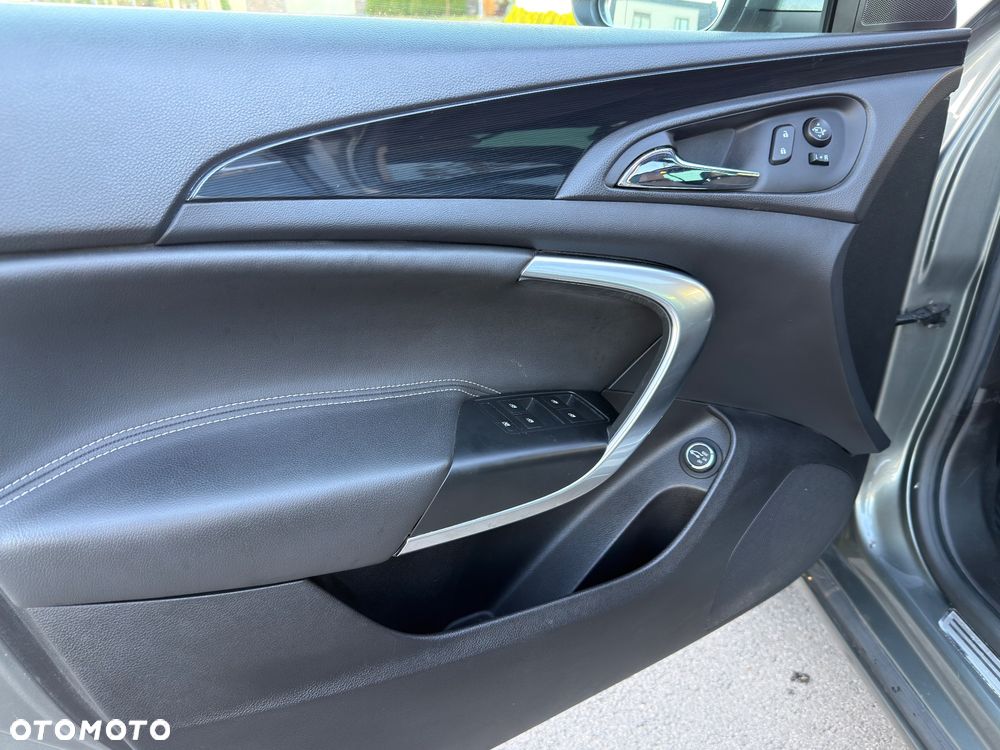 Opel Insignia - 17