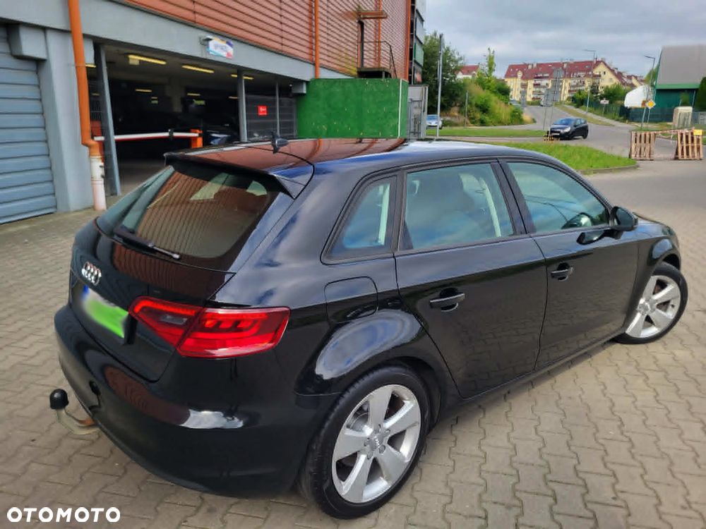 Audi A3 Sportback 2.0 TDI (clean diesel) Attraction - 18