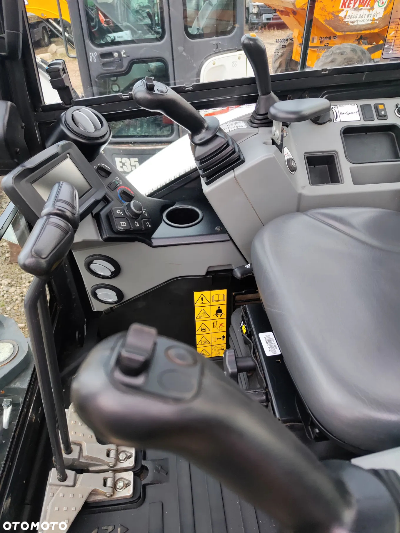 Bobcat E50z Minikoparka gąsienicowa 2022r 1700mtg Jak Nowa CAT JCB KUBOTA - 14