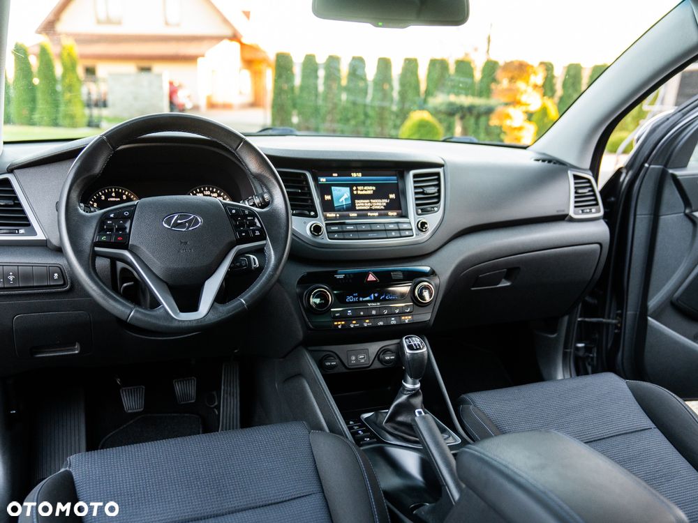 Hyundai Tucson blue 1.6 GDi 2WD Intro Edition - 26