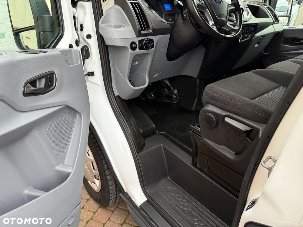 Ford Transit 2,2 L2H3 - 21