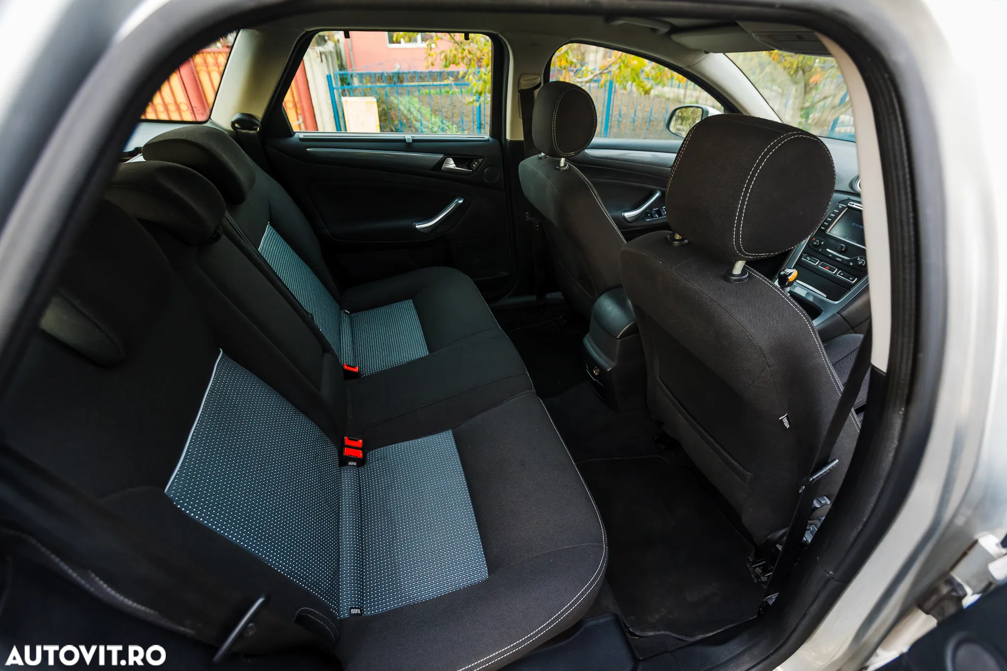 Ford Mondeo Turnier 2.0 TDCi Ambiente - 13