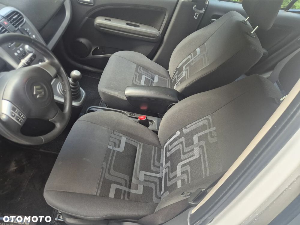 Suzuki Splash 1.2 Comfort - 21