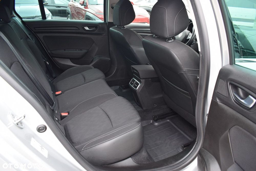 Renault Megane 1.3 TCe FAP Limited - 25
