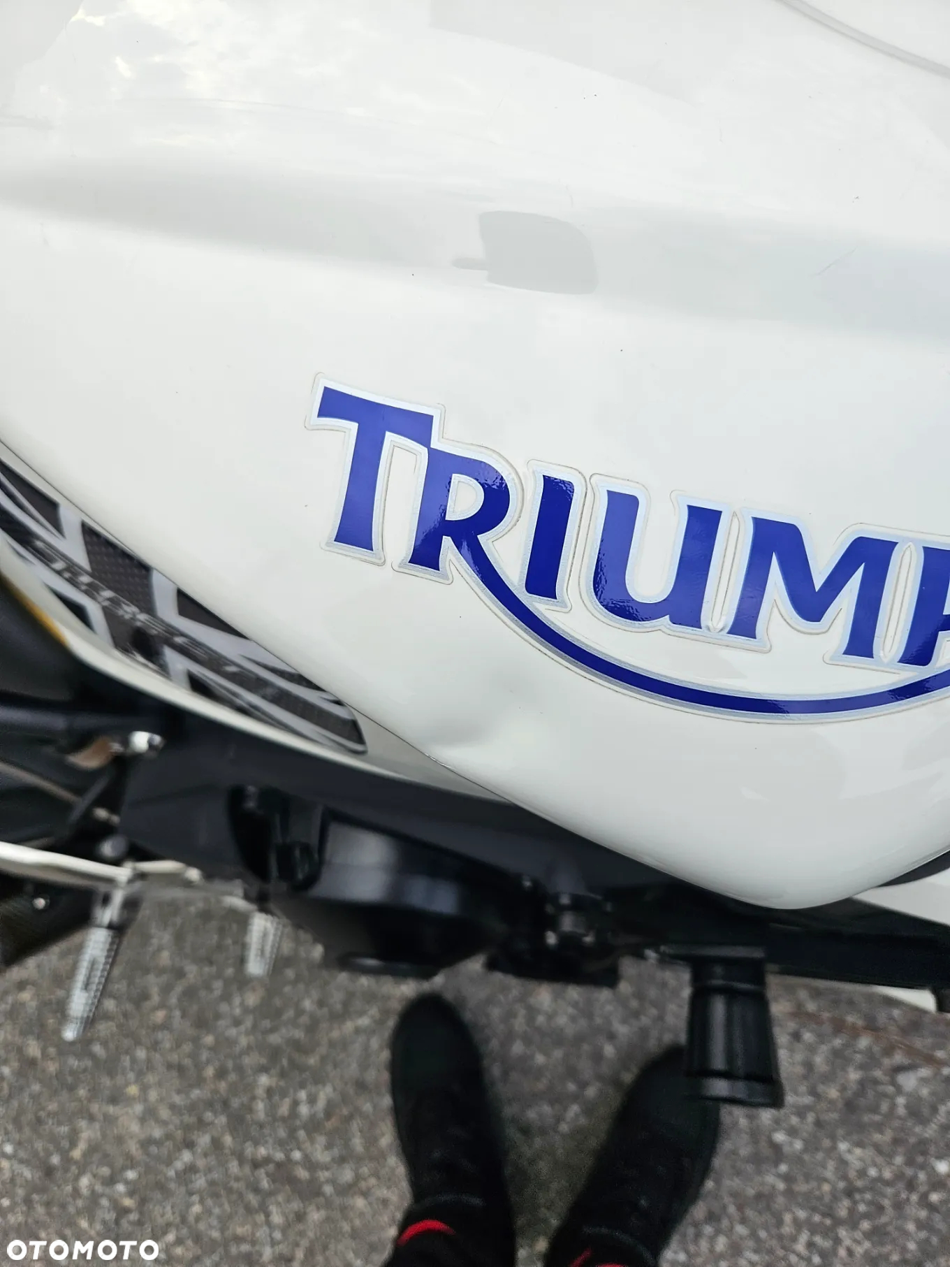 Triumph Street Triple - 13