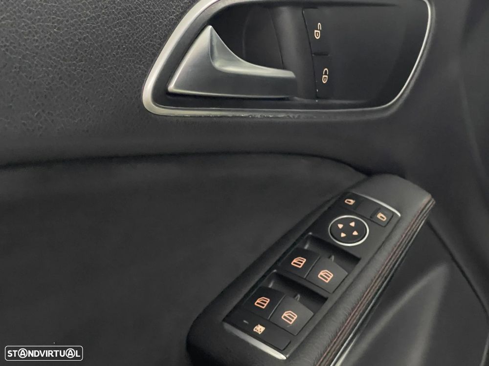Mercedes-Benz CLA 200 (CDI) d 7G-DCT AMG Line - 16