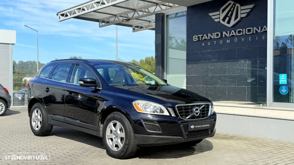 Volvo XC 60 2.0 D3 Drive Momentum - 8