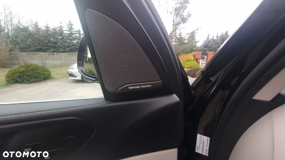 BMW X5 xDrive40i - 26