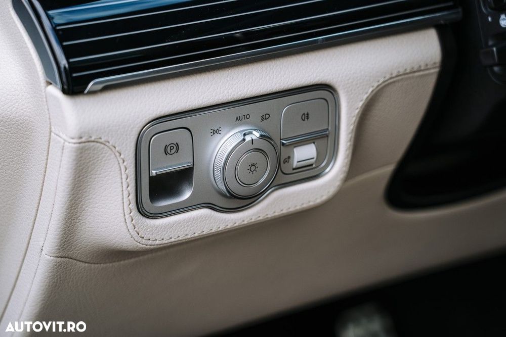 Mercedes-Benz GLE - 31