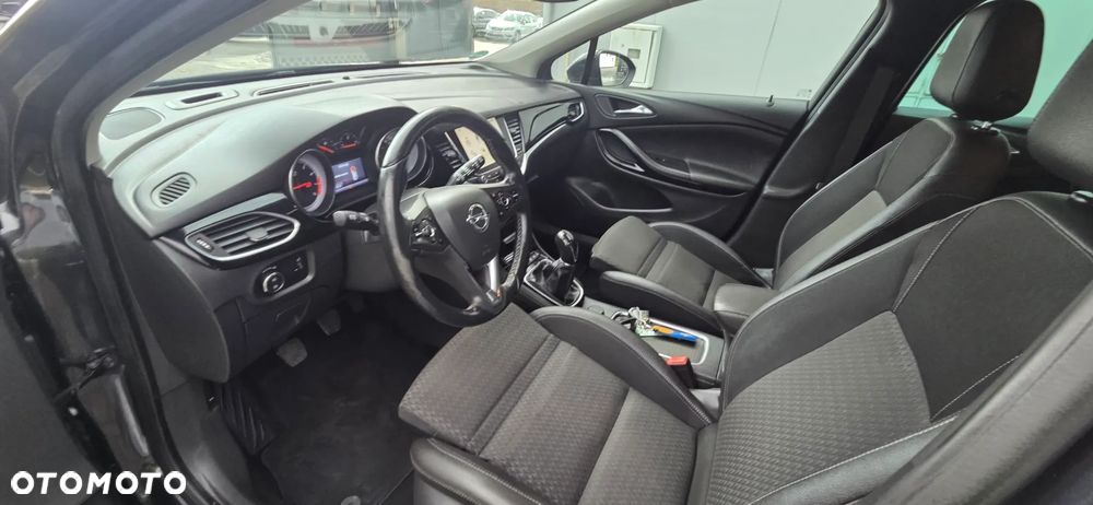 Opel Astra 1.4 Turbo Start/Stop Innovation - 31