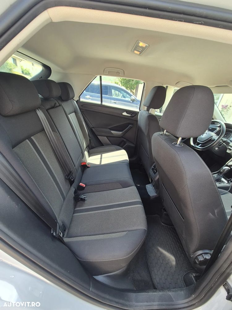 Volkswagen T-Roc 1.5 TSI DSG Design - 12
