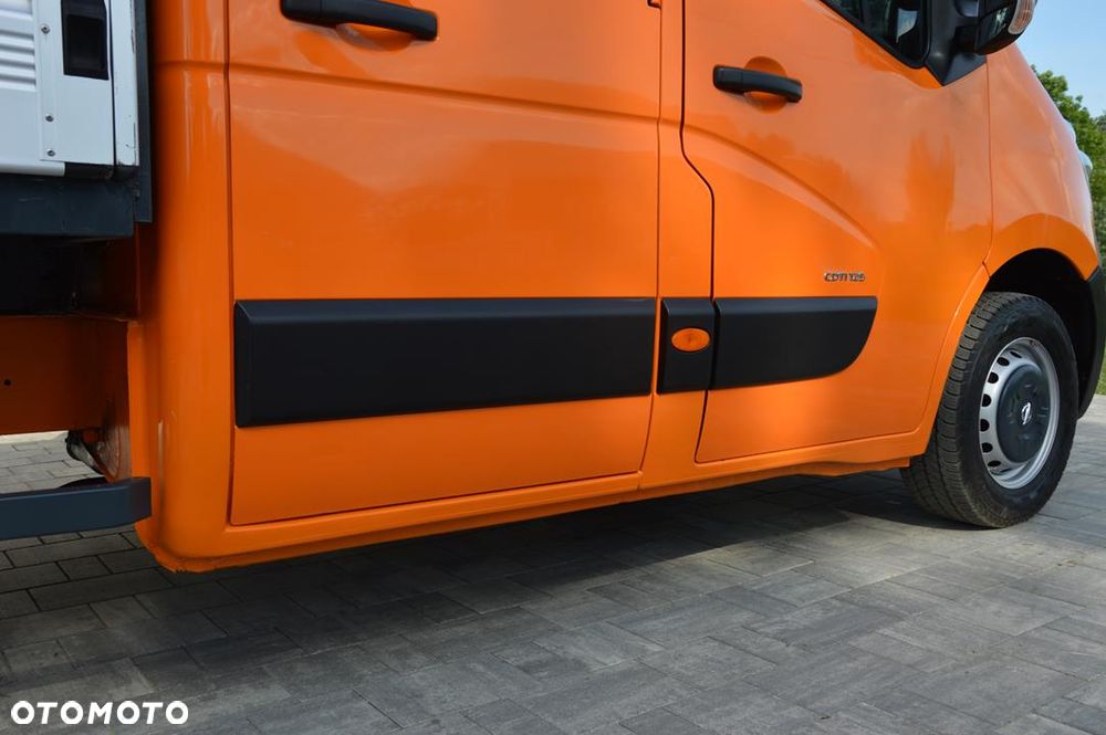 Opel Movano - 32