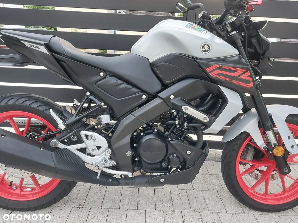 Yamaha MT - 7
