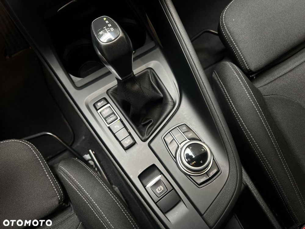 BMW X1 xDrive18d Sport Line - 15