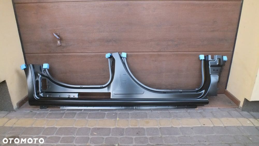 Próg prawy Citroen Berlingo IV 9827656680 - 1