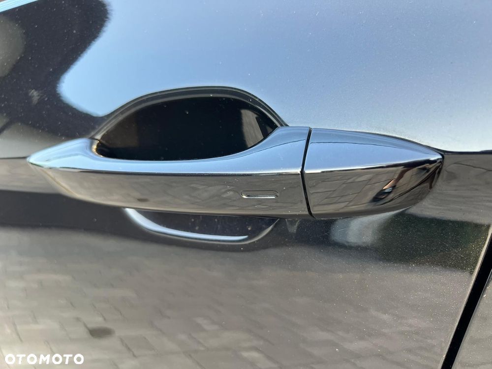 Volkswagen Passat 2.0 TSI 4Mot R-Line Edition DSG - 21