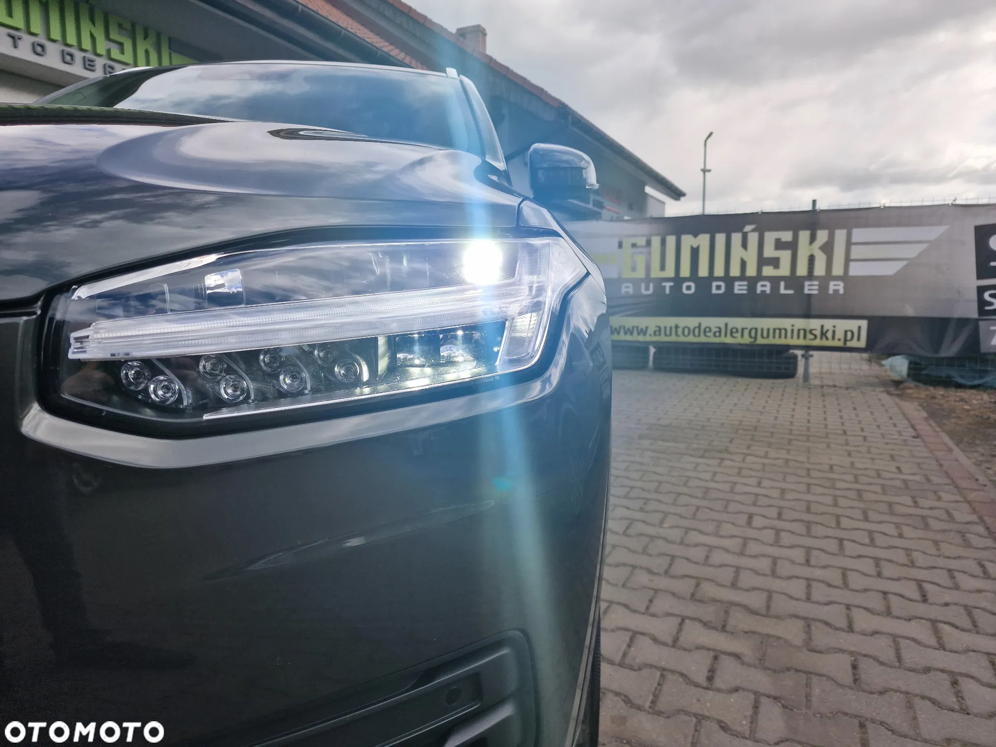 Volvo XC 90 B5 D AWD Ultimate Dark - 13