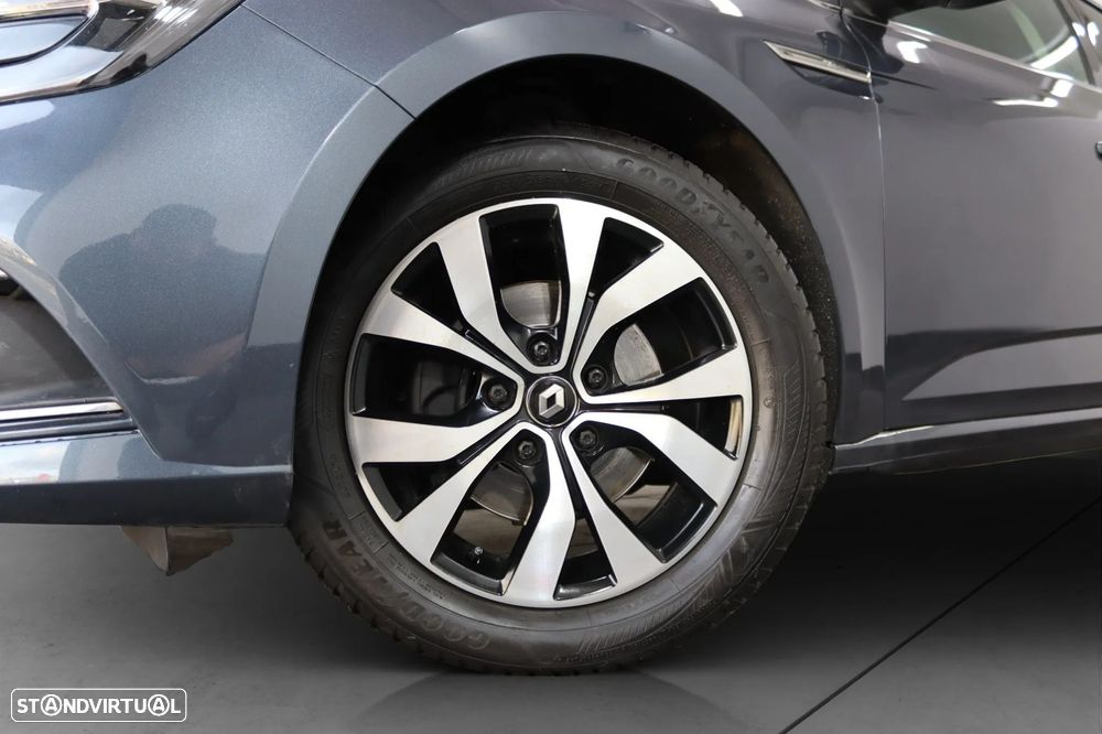 Renault Mégane Sport Tourer - 17