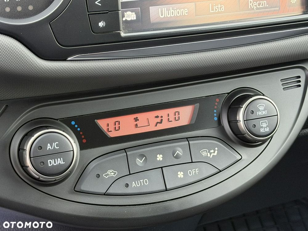 Toyota Yaris 1.33 VVT-i Executive - 29