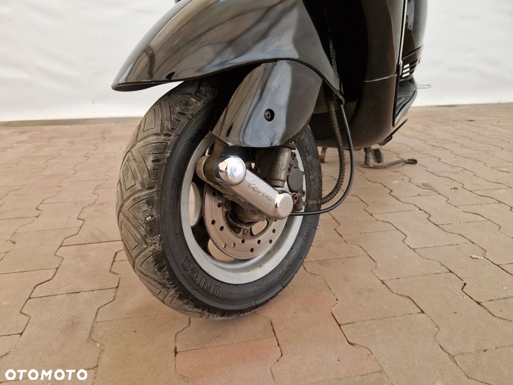 Piaggio Vespa - 12