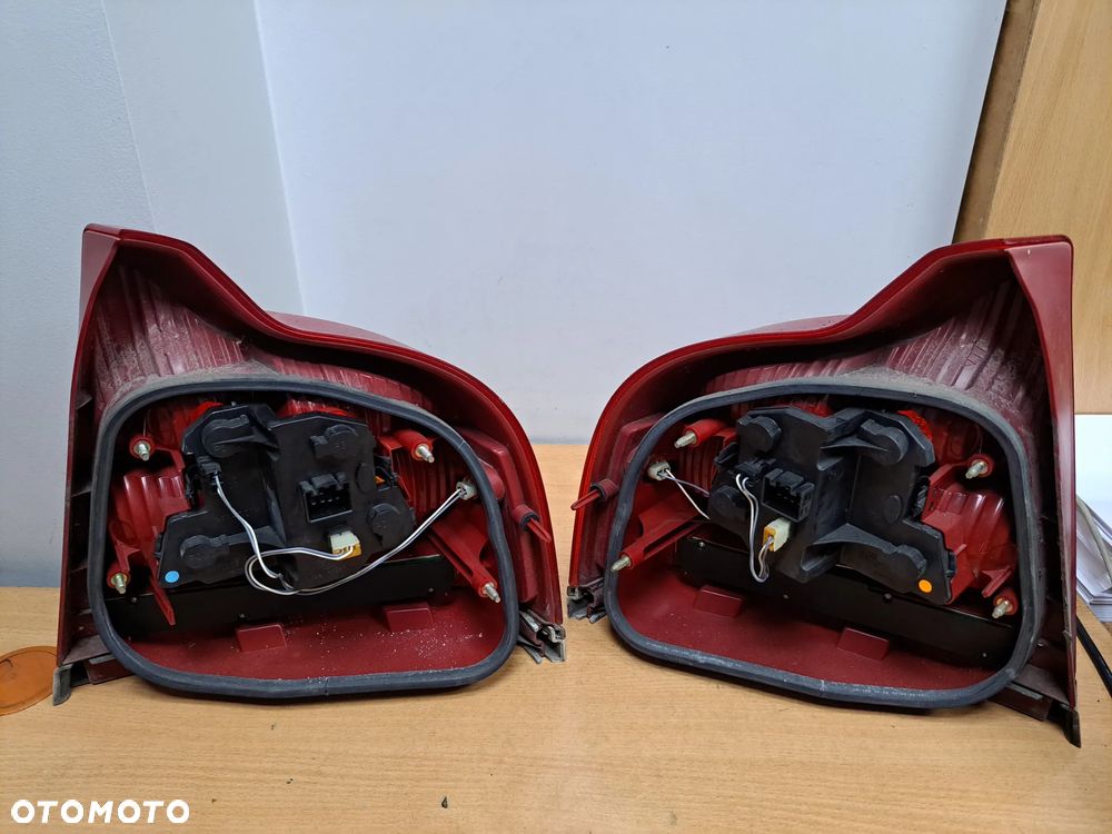 LAMPA PRAWY LEWY TYŁ PRAWA TYLNIA LEWA TYLNIA VOLVO S80 I LIFT LED - 4