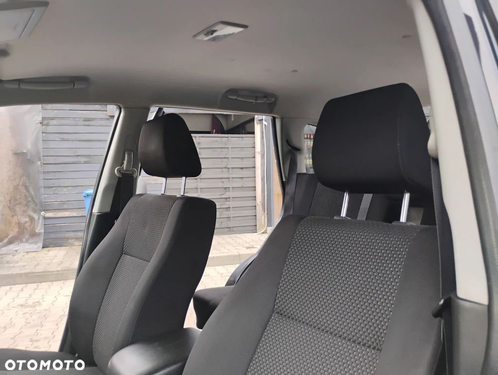 Suzuki Grand Vitara 1.9 DDiS Comfort + DPF Family - 10
