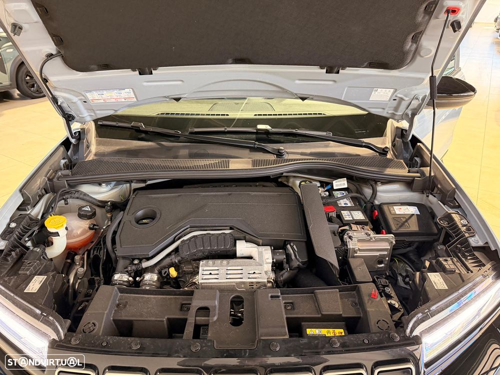 Jeep Avenger 1.2 e-Hybrid Altitude DCT - 40