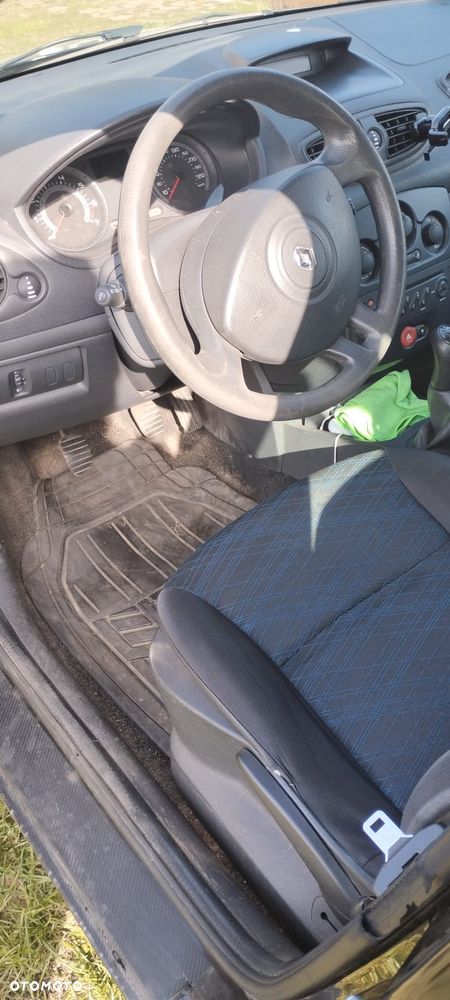 Renault Clio - 3