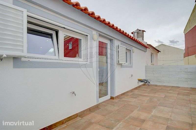 Aluga-se moradia em Peniche sazonal/anual - Grande imagem: 2/11